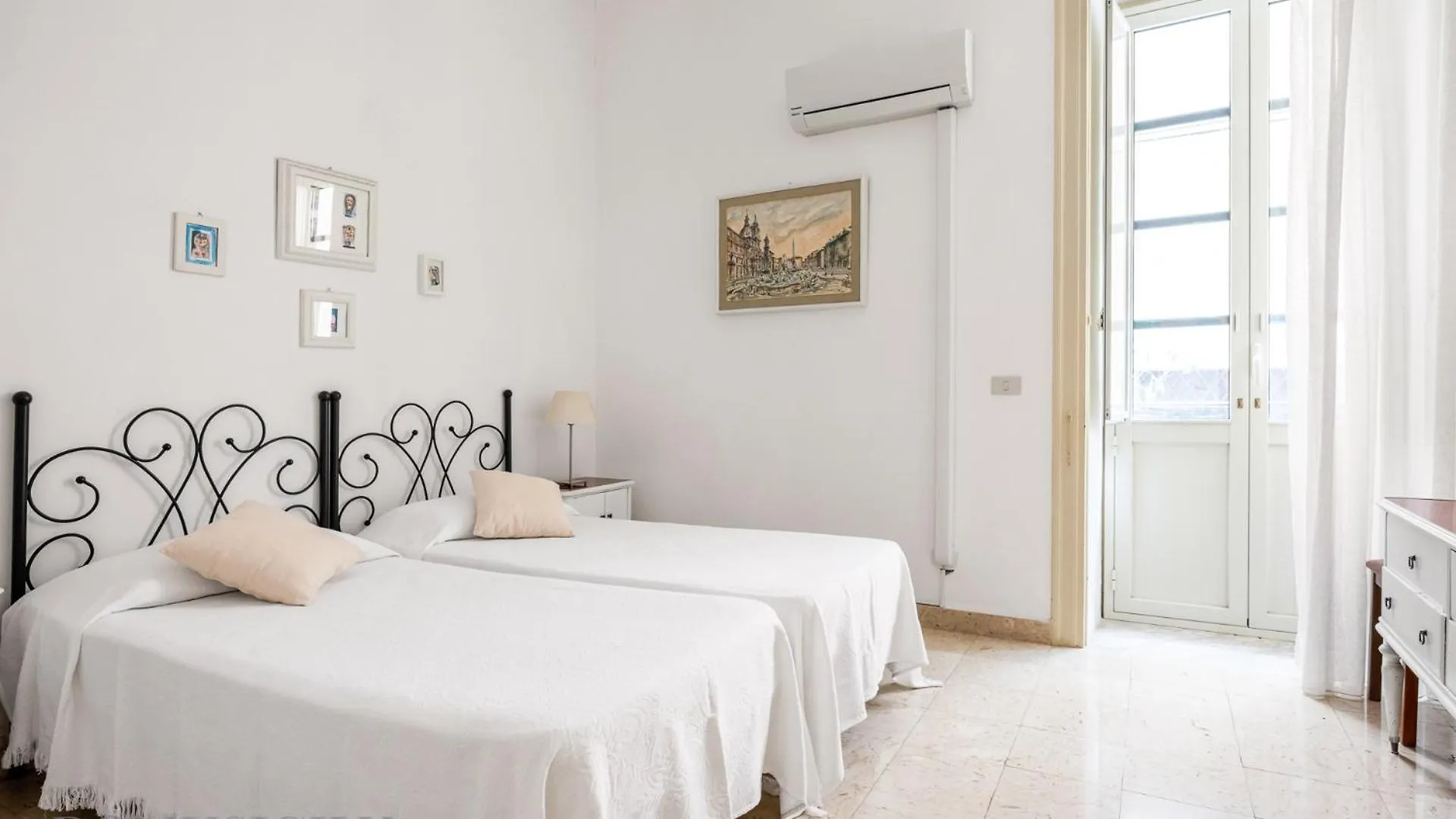 Foresteria Della Cattedrale By Domusicily Apartment Palermo 0*,